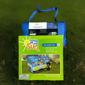 Kids' Ice Cream Pop Up Play Tent & Ice Cream Outdoor Blanket. How Awesome?!!